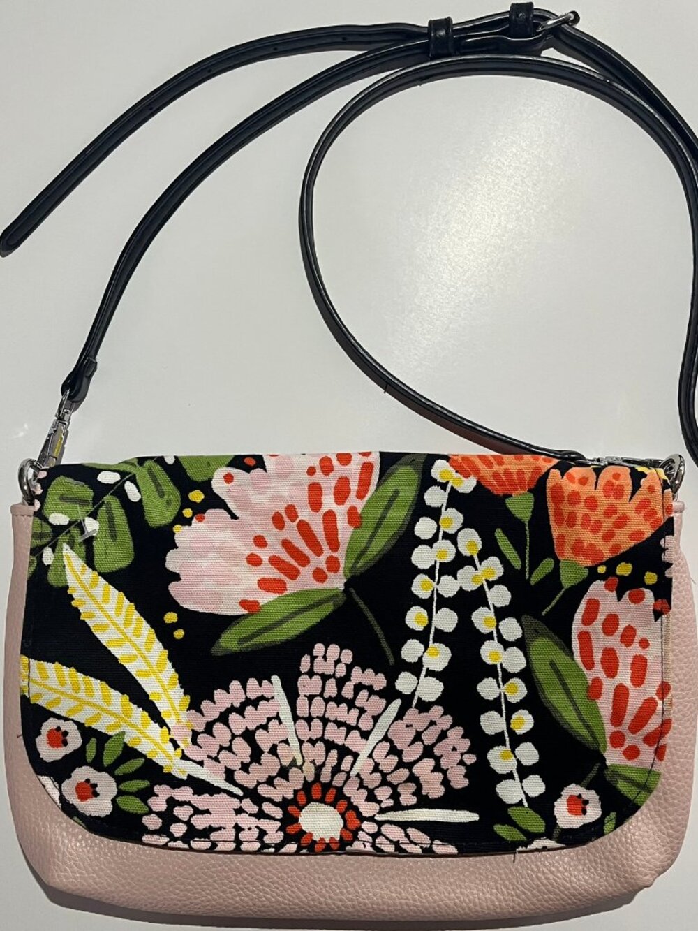 Pocketbook vibrant flowers!